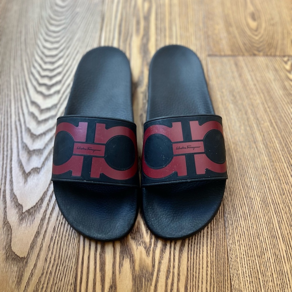 FERRAGAMO men’s slides